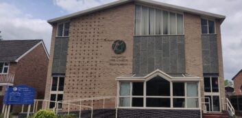Front entrance at Knighton Free Church showing step-free access